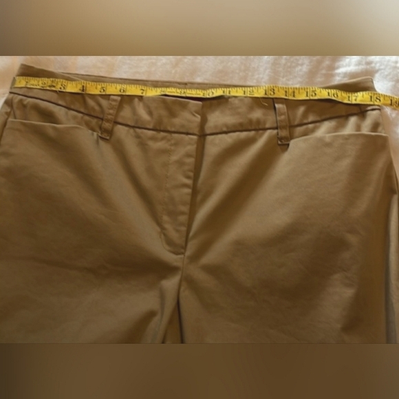 Charter Club Women's Chino’s, size 14, like new condition - Picture 2 of 6